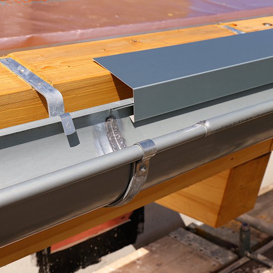 Flashing and Siding Installations Toronto
